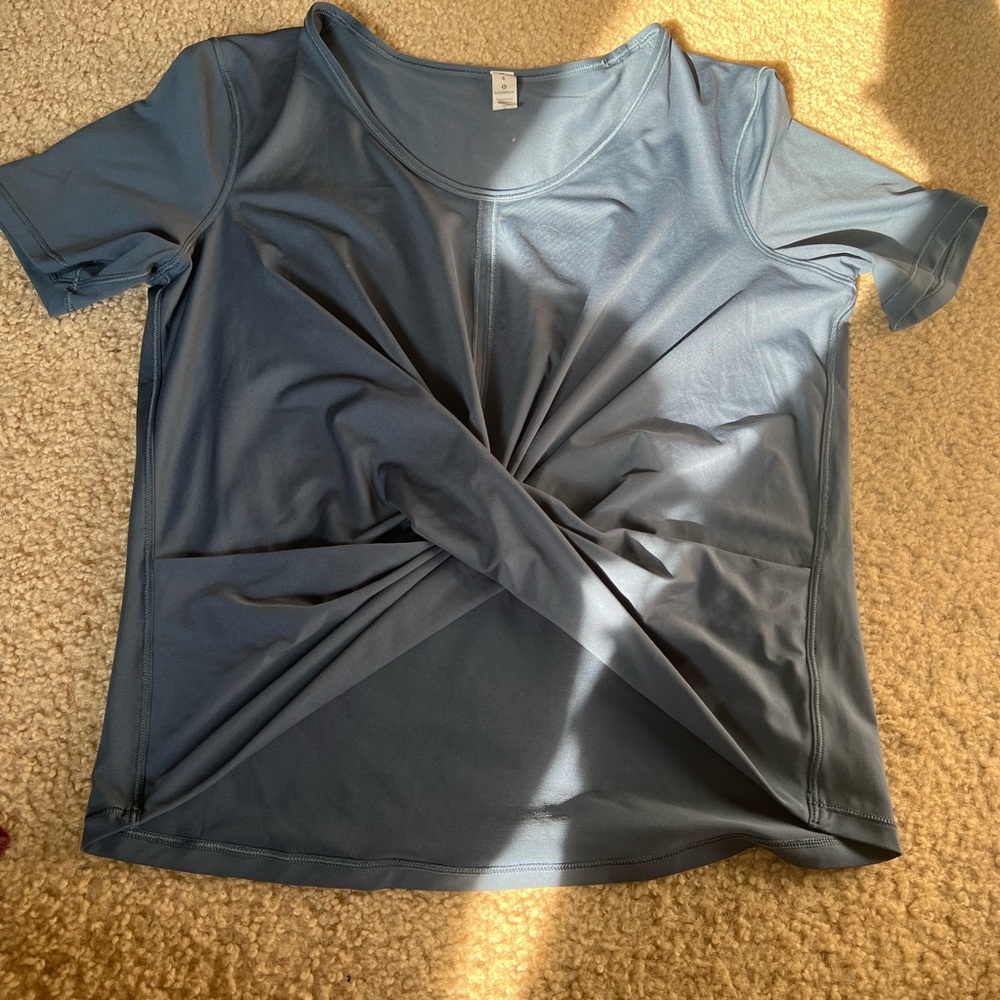Lululemon blue twist front top